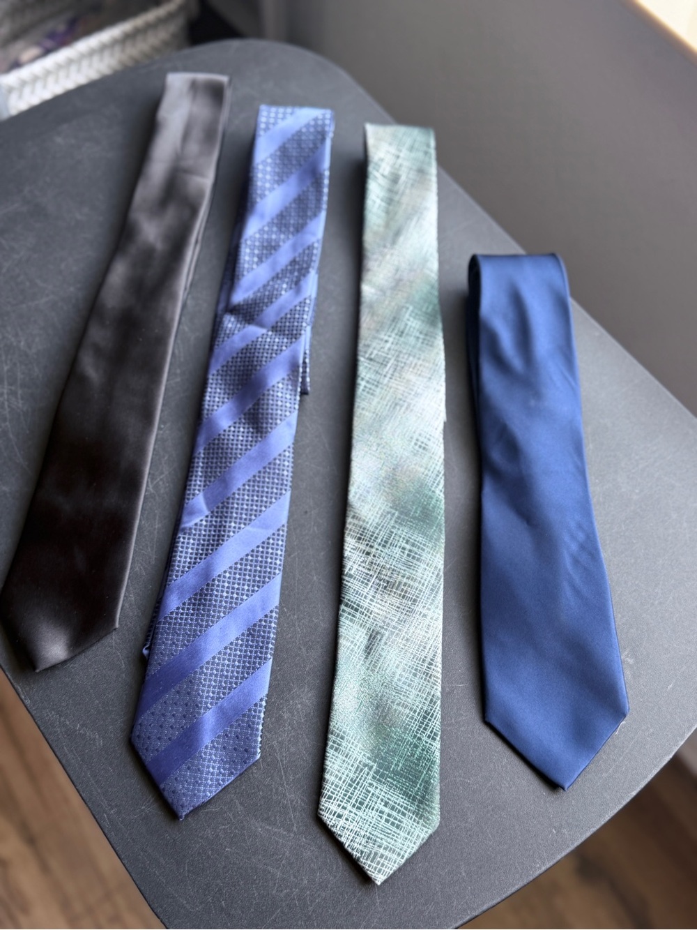 4-Piece Men's Designer Necktie Bundle | Michael Kors, Van Heusen, Nick Graham